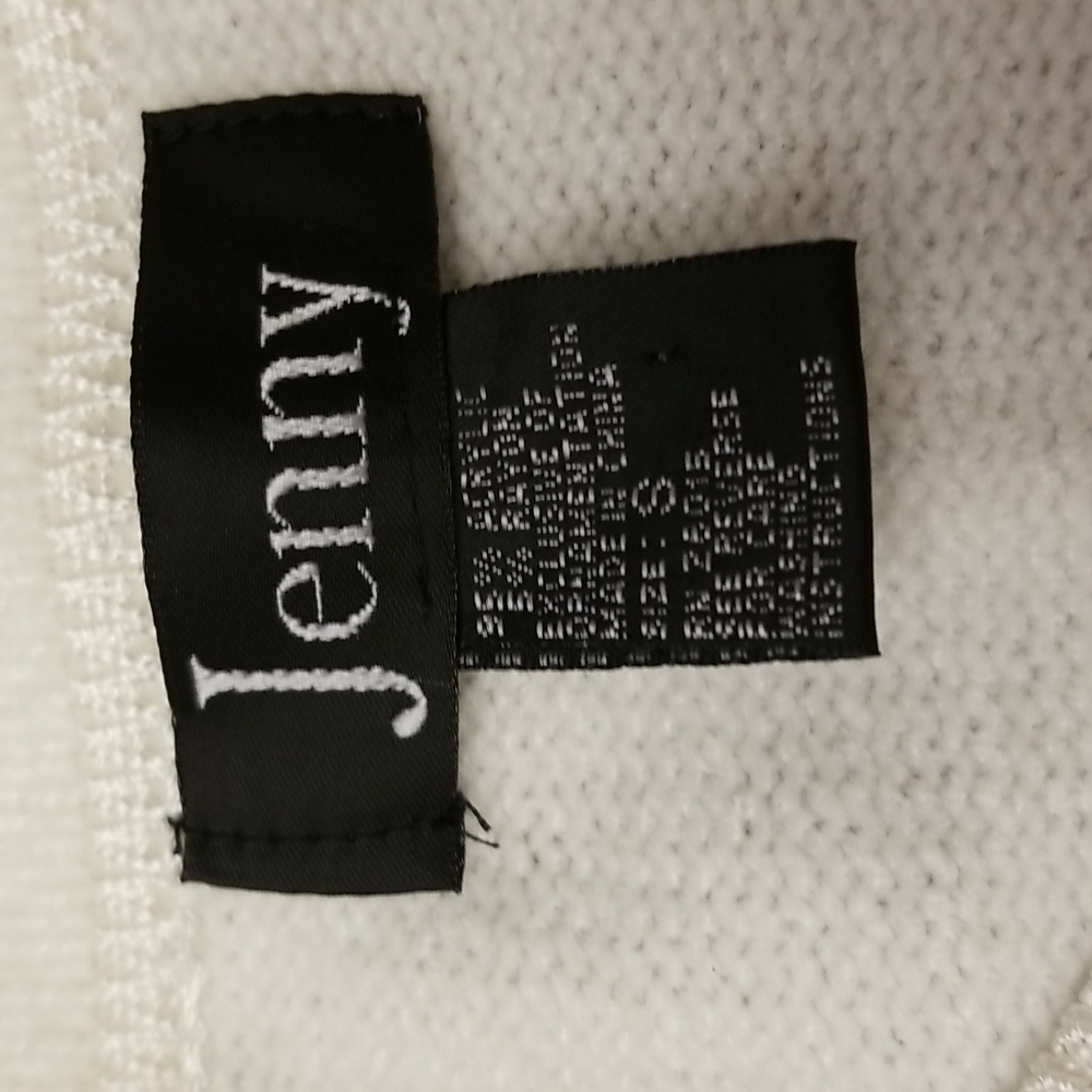 Ivory cardigan sweater - Picture 7 of 8